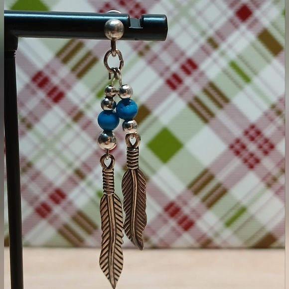 Vintage Silver Tone Metal Blue Feather Fashion Stud Earrings Western Jewelry#24W - Picture 4 of 11